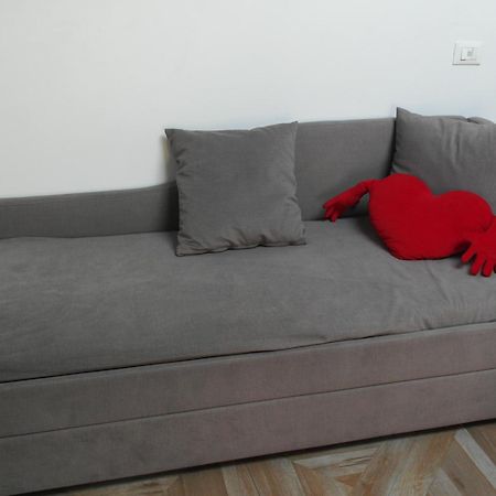 Luminoso Bilocale Zona Tibaldi Bocconi Appartement Milaan Buitenkant foto